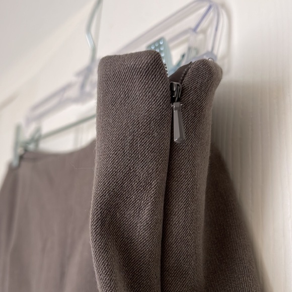 Talbots stretch slacks - Picture 2 of 7